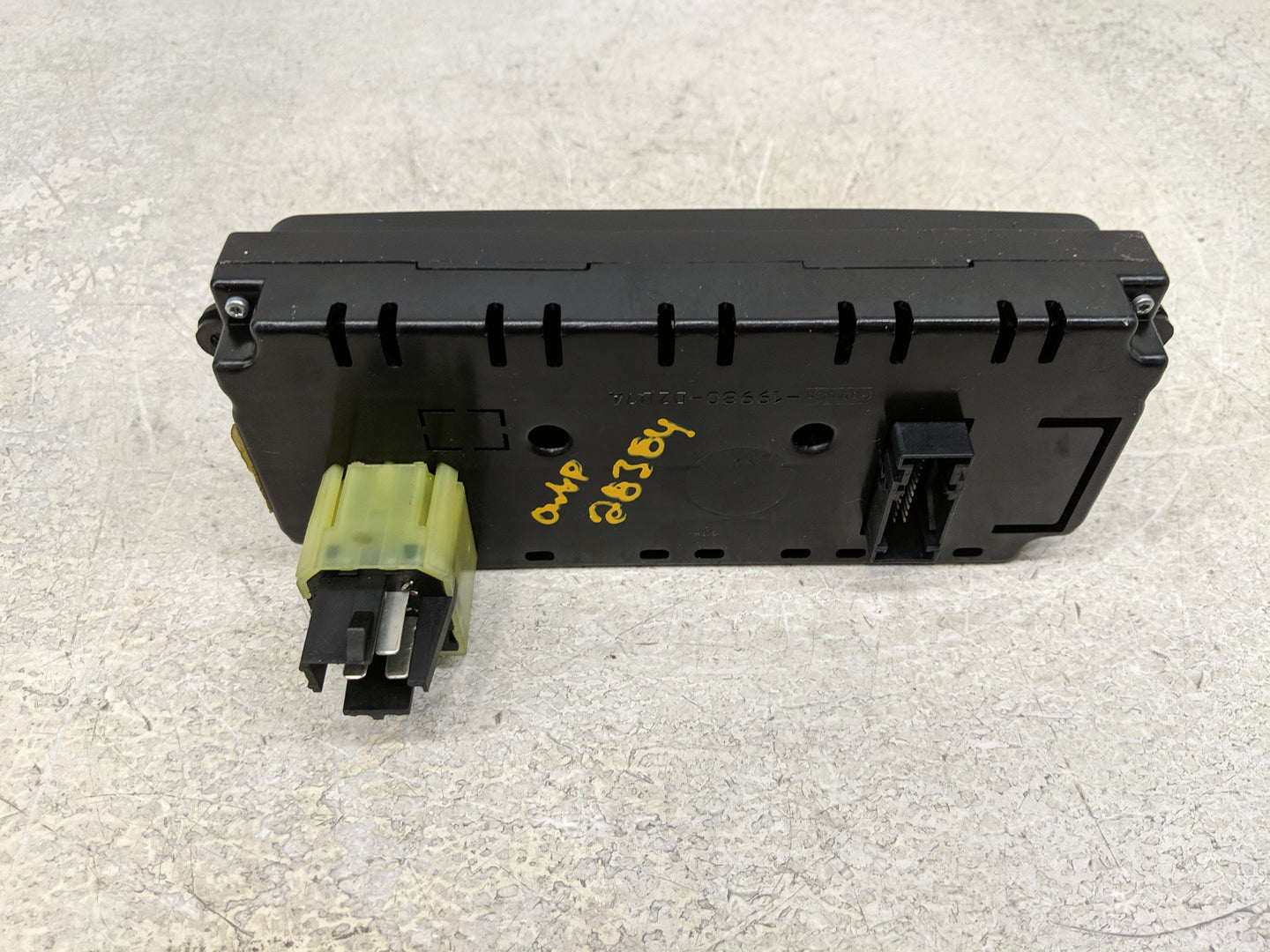 2008-2009 Ford Taurus Climate Control Module Temperature AC/Heater Replacement Fits Fits 2008 2009 OEM Used Auto Parts - Oem
