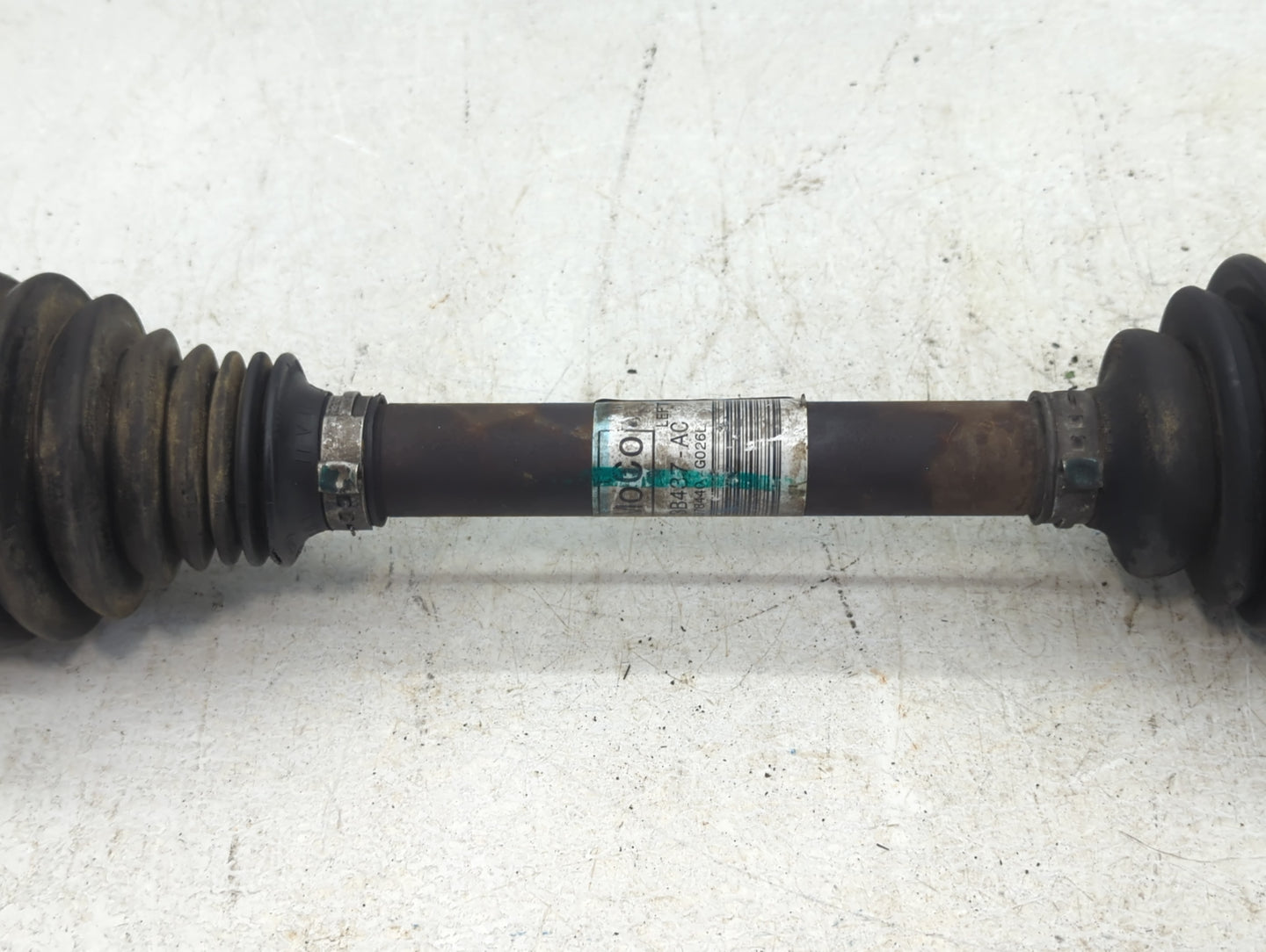 2008-2019 Ford Taurus Axle Shaft Front Driver Cv C/v - Oemusedautoparts1.com
