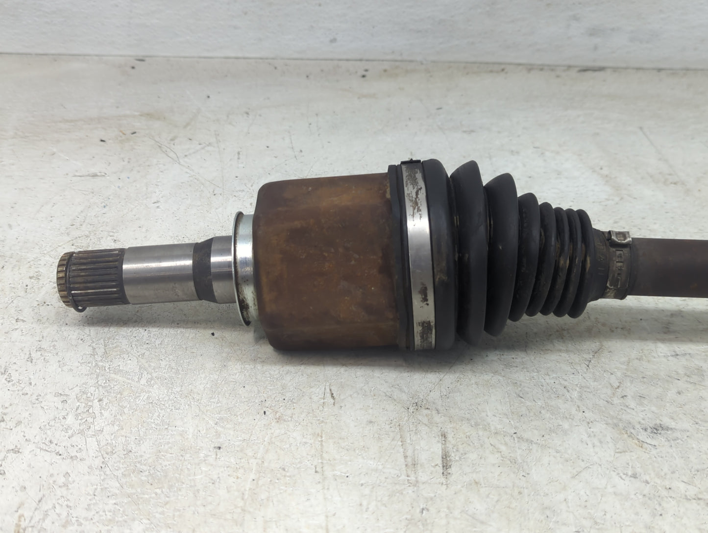 2008-2009 Ford Taurus X Axle Shaft Front Driver Cv C/v - Oemusedautoparts1.com