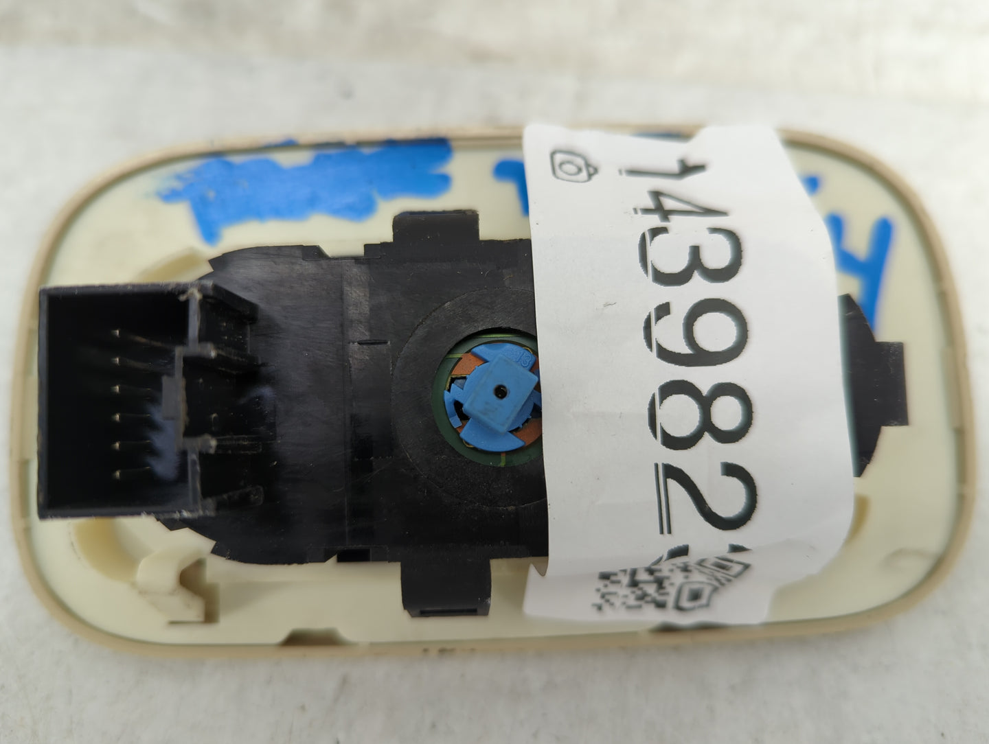2008-2009 Ford Taurus X Climate Control Module Temperature AC/Heater Replacement Fits Fits 2008 2009 OEM Used Auto Parts - O