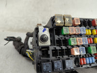 2008-2009 Ford Taurus X Fusebox Fuse Box Panel Relay Module P/N:8G1T-14A003-AC Fits Fits 2008 2009 OEM Used Auto Parts - Oem