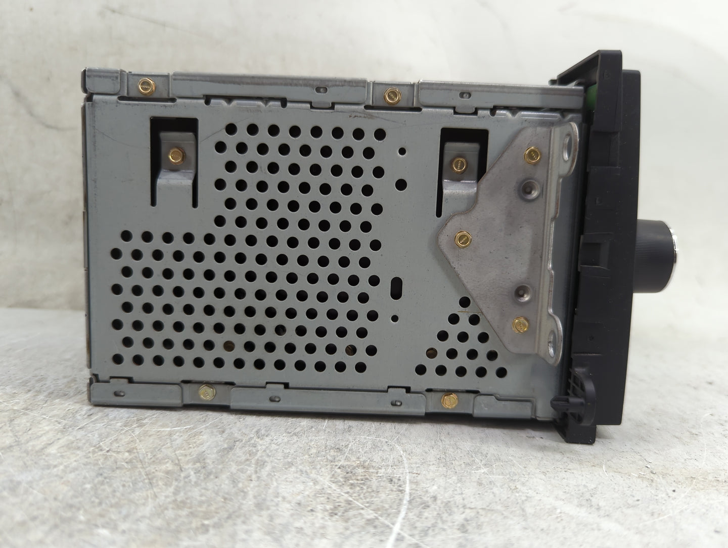 2008-2009 Ford Taurus X Radio AM FM Cd Player Receiver Replacement P/N:8F9T-18C869-FB 28129492 Fits Fits 2008 2009 OEM Used 