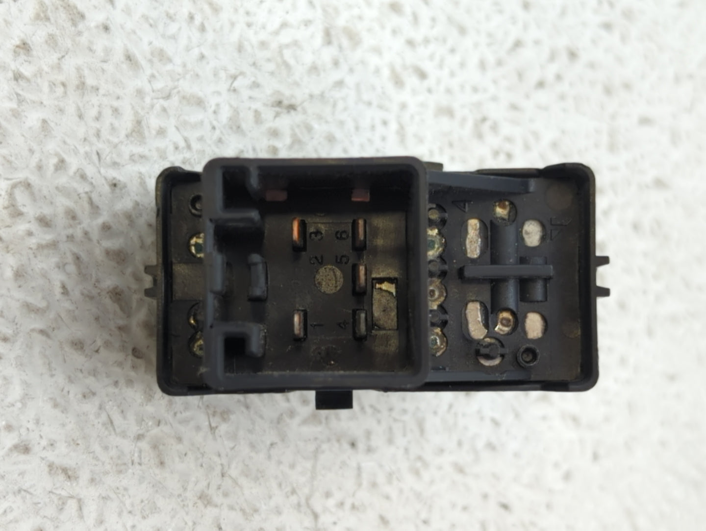 2008-2009 Ford Taurus X Master Power Window Switch Replacement Driver Side Left P/N:8F93-742289 5F93-7422897 Fits OEM Used A