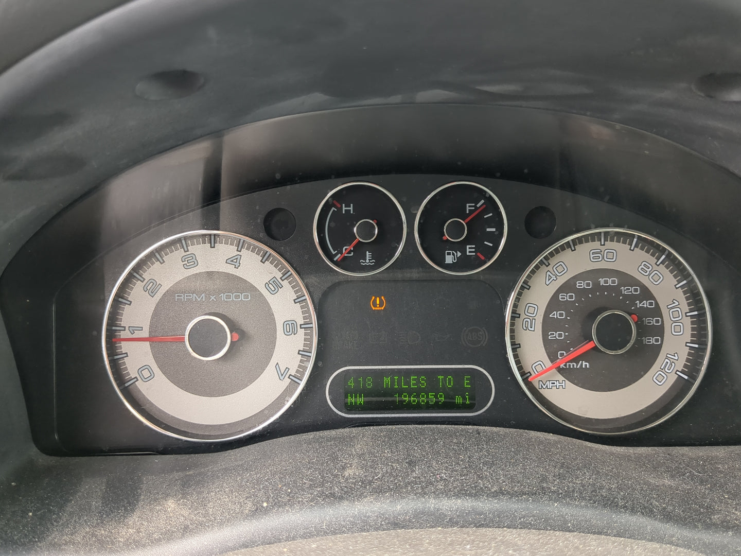 2008 Ford Taurus X Instrument Cluster Speedometer Gauges Miles:197K Fits OEM Used Auto Parts - Oemusedautoparts1.com