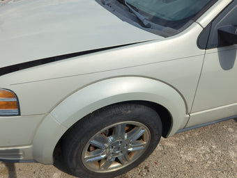 compare product 2008-2009 Ford Taurus X Driver Fender