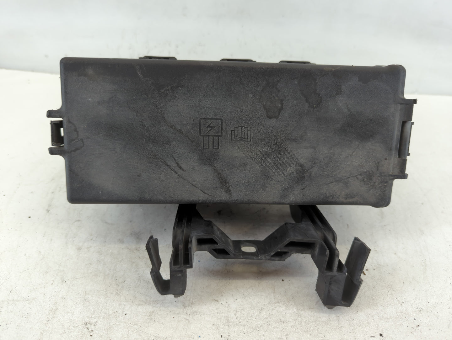 2008-2009 Ford Taurus X Fusebox Fuse Box Panel Relay Module P/N:8G1T-14A003-AC Fits Fits 2008 2009 OEM Used Auto Parts - Oem