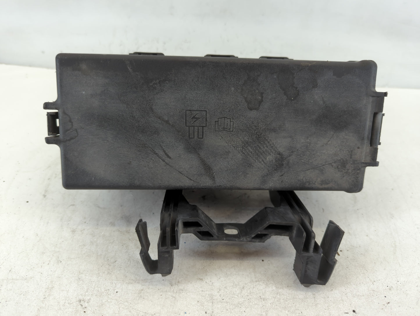 2008-2009 Ford Taurus X Fusebox Fuse Box Panel Relay Module P/N:8G1T-14A003-AC Fits Fits 2008 2009 OEM Used Auto Parts - Oem