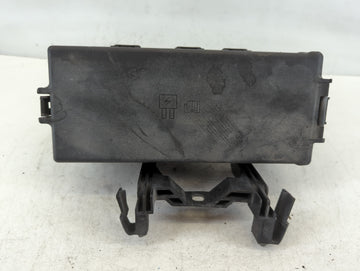 2008-2009 Ford Taurus X Fusebox Fuse Box Panel Relay Module P/N:8G1T-14A003-AC Fits Fits 2008 2009 OEM Used Auto Parts - Oem