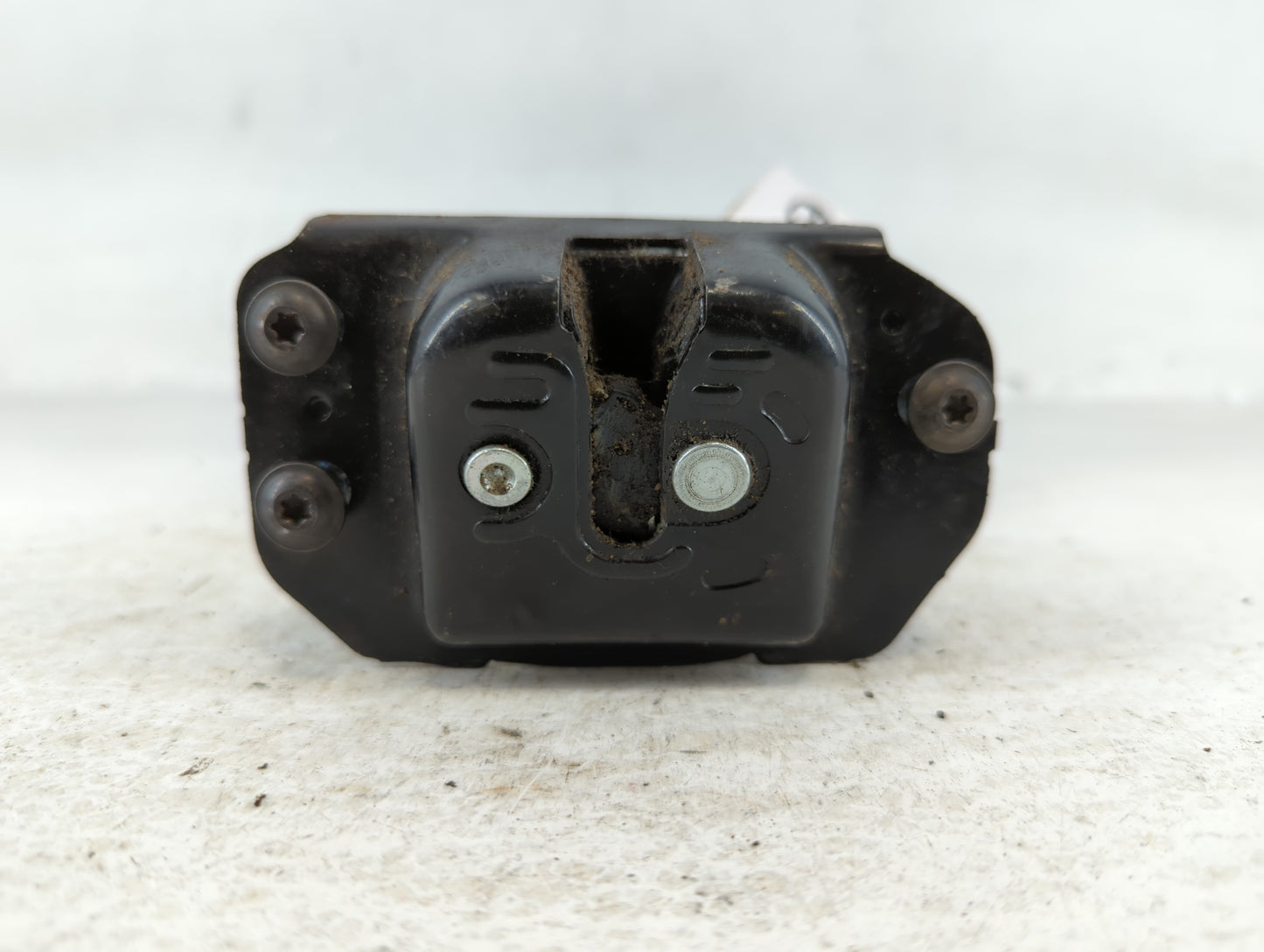 2008 Ford Taurus X Lid Latch - Oemusedautoparts1.com