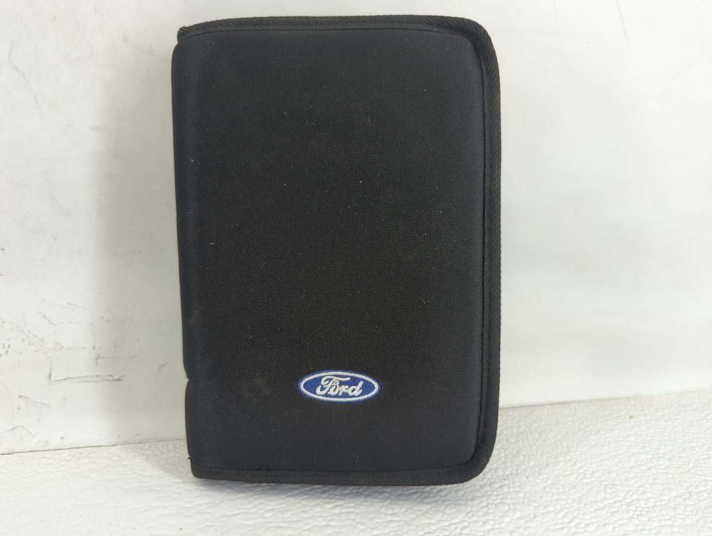 2008 Ford Taurus X Owners Manual Book Guide P/N:8F9J 19A321 AB OEM Used Auto Parts - Oemusedautoparts1.com