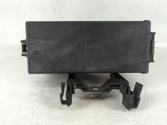 compare product 2008-2009 Ford Taurus X Fusebox Fuse Box Panel Relay Module P/N:8G1T-14A008-AC Fits Fits 2008 2009 OEM Used Auto Parts