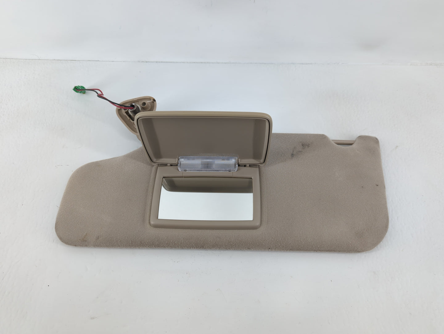 2008-2009 Ford Taurus X Sun Visor Shade Replacement Driver Left Mirror Fits Fits 2008 2009 OEM Used Auto Parts - Oemusedauto