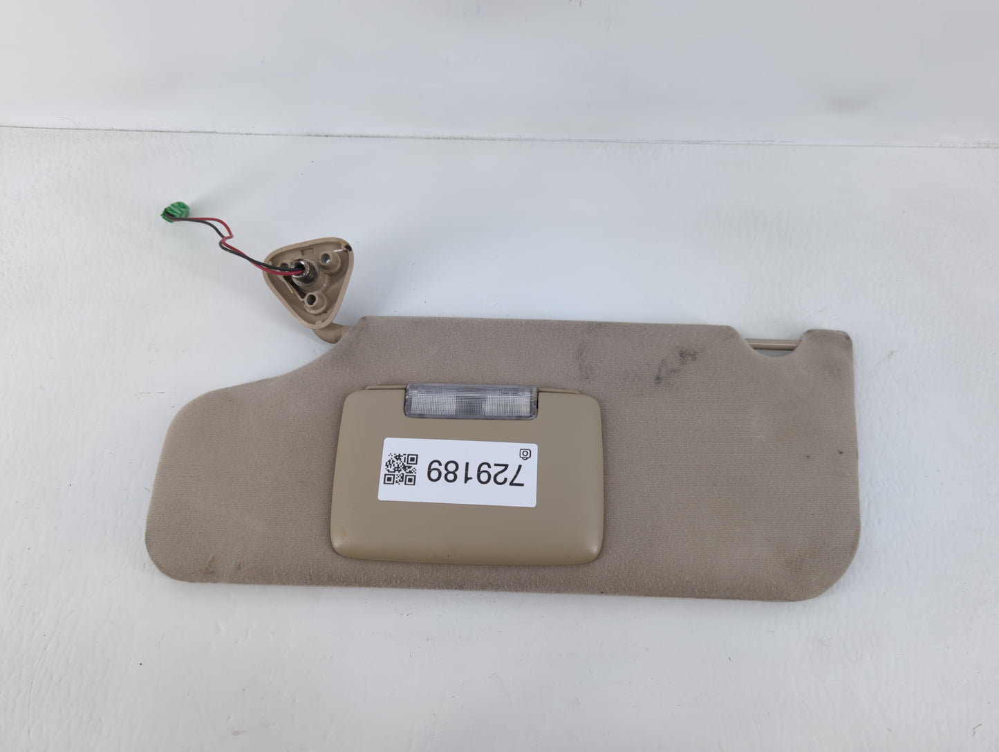 2008-2009 Ford Taurus X Sun Visor Shade Replacement Driver Left Mirror Fits Fits 2008 2009 OEM Used Auto Parts - Oemusedauto