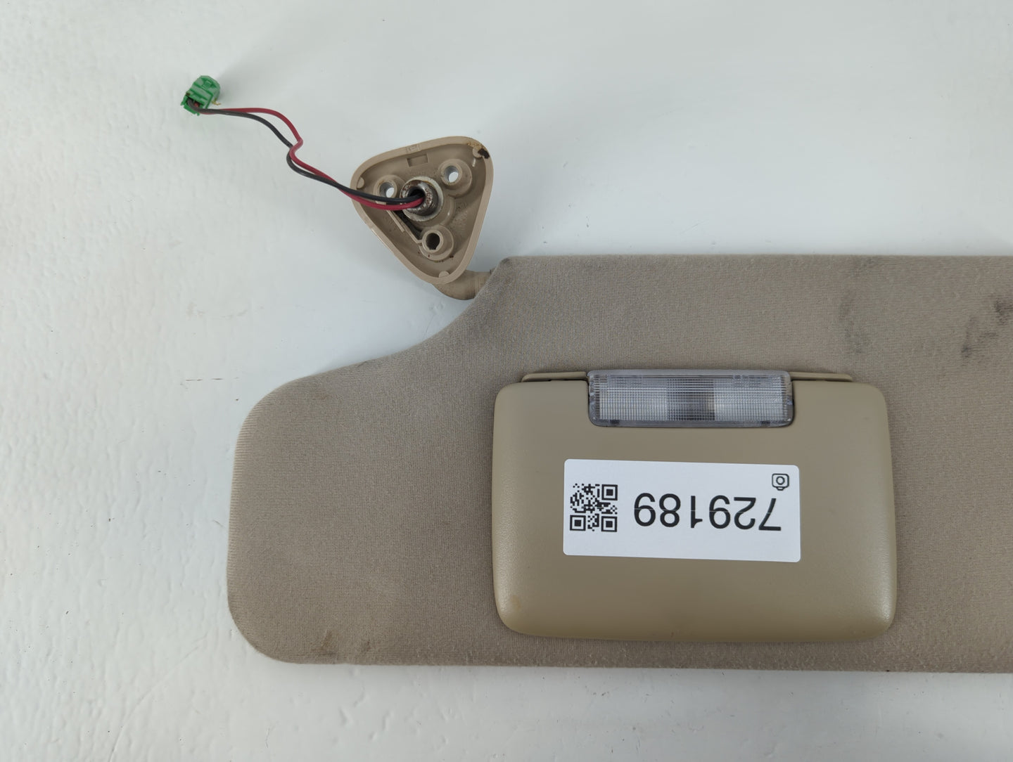 2008-2009 Ford Taurus X Sun Visor Shade Replacement Driver Left Mirror Fits Fits 2008 2009 OEM Used Auto Parts - Oemusedauto