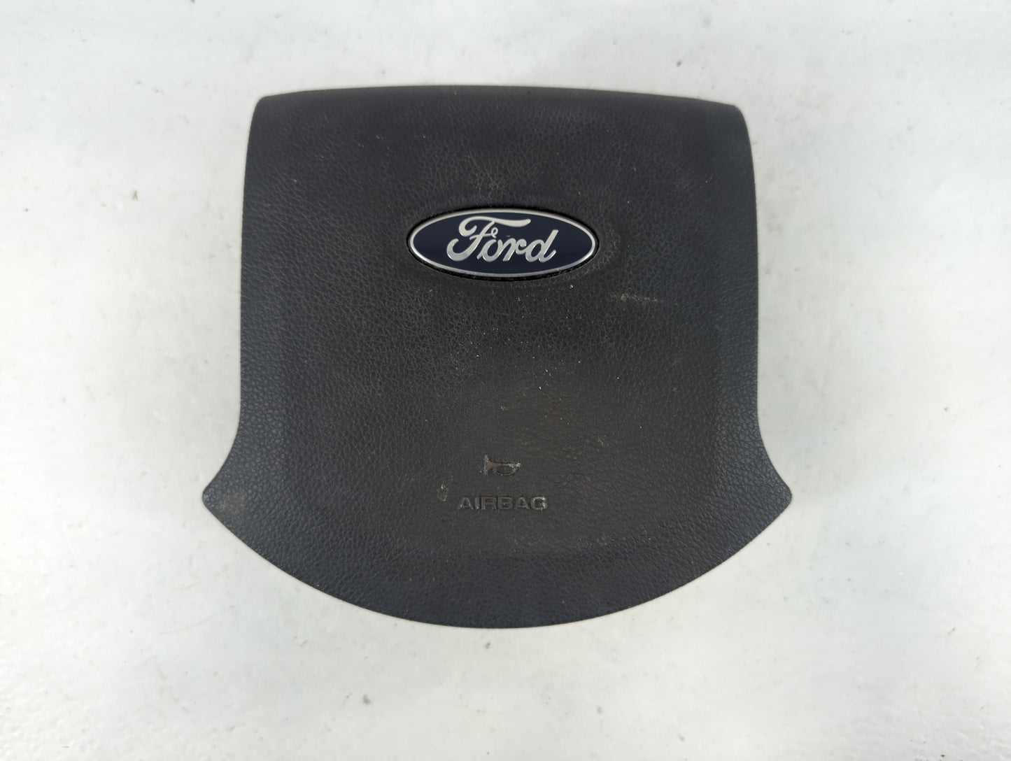 2008-2009 Ford Taurus X Air Bag Driver Left Steering Wheel Mounted Fits Fits 2008 2009 OEM Used Auto Parts - Oemusedautopart