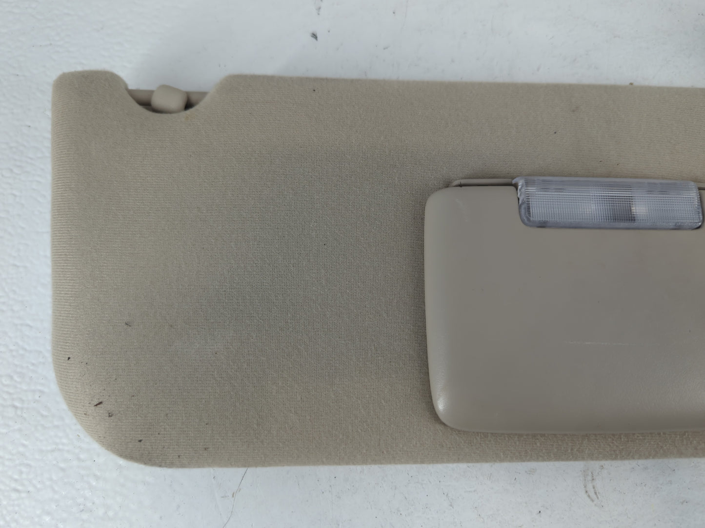 2008-2009 Ford Taurus X Sun Visor Shade Replacement Driver Left Mirror Fits Fits 2008 2009 OEM Used Auto Parts - Oemusedauto