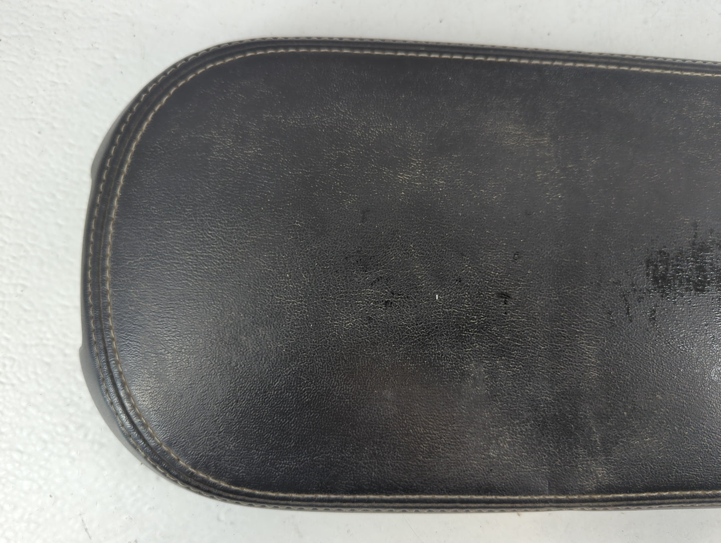 2008 Ford Taurus X Center Console Armrest Cover Lid Fits OEM Used Auto Parts - Oemusedautoparts1.com