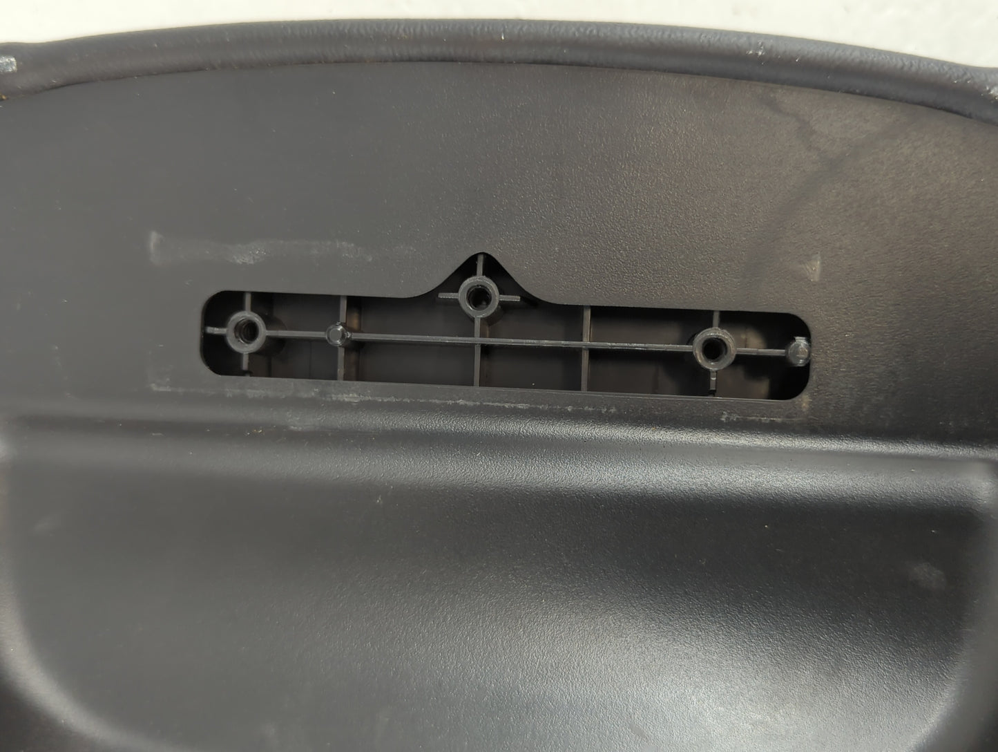 2008 Ford Taurus X Center Console Armrest Cover Lid Fits OEM Used Auto Parts - Oemusedautoparts1.com