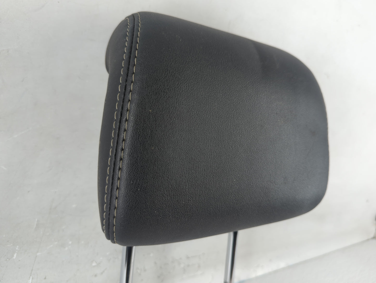 2008 Ford Taurus X Headrest Head Rest Rear Seat Fits OEM Used Auto Parts - Oemusedautoparts1.com