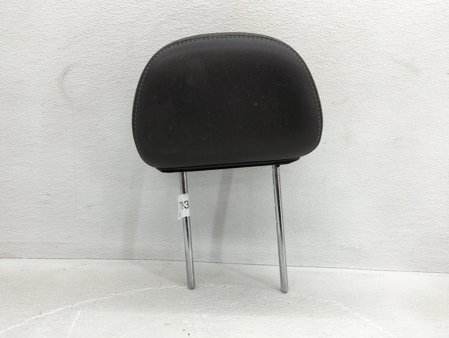 2008 Ford Taurus X Headrest Head Rest Front Driver Passenger Seat Fits OEM Used Auto Parts - Oemusedautoparts1.com
