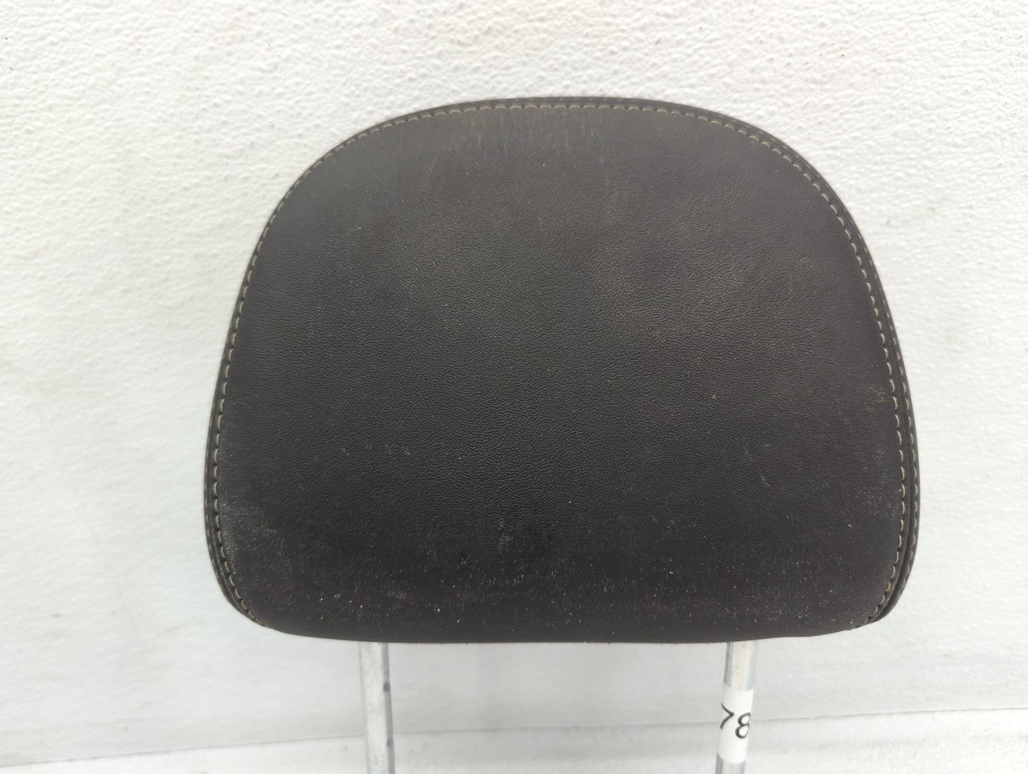 2008 Ford Taurus X Headrest Head Rest Front Driver Passenger Seat Fits OEM Used Auto Parts - Oemusedautoparts1.com
