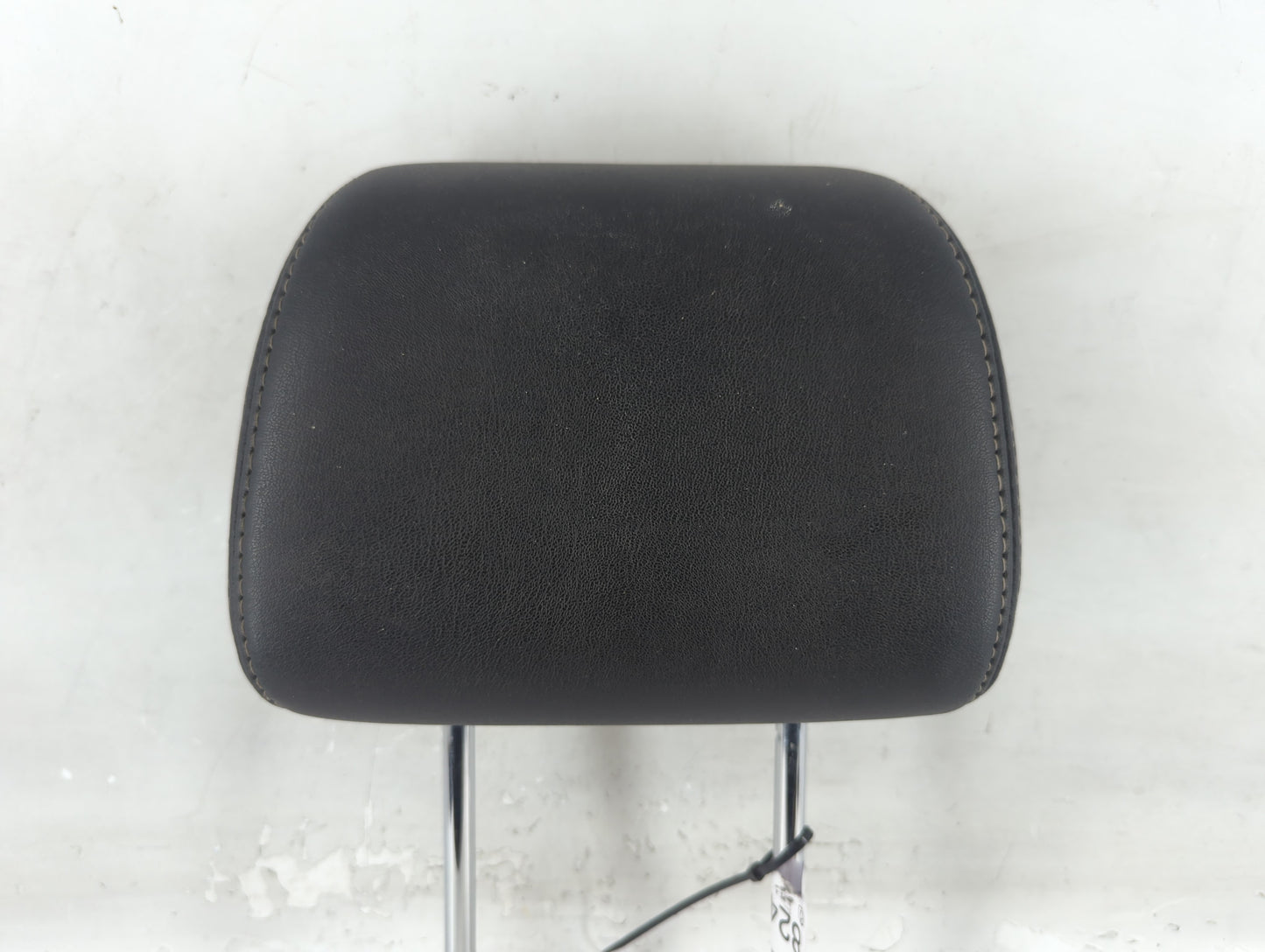 2008-2009 Ford Taurus X Headrest Head Rest Front Driver Passenger Seat Fits Fits 2008 2009 OEM Used Auto Parts - Oemusedauto