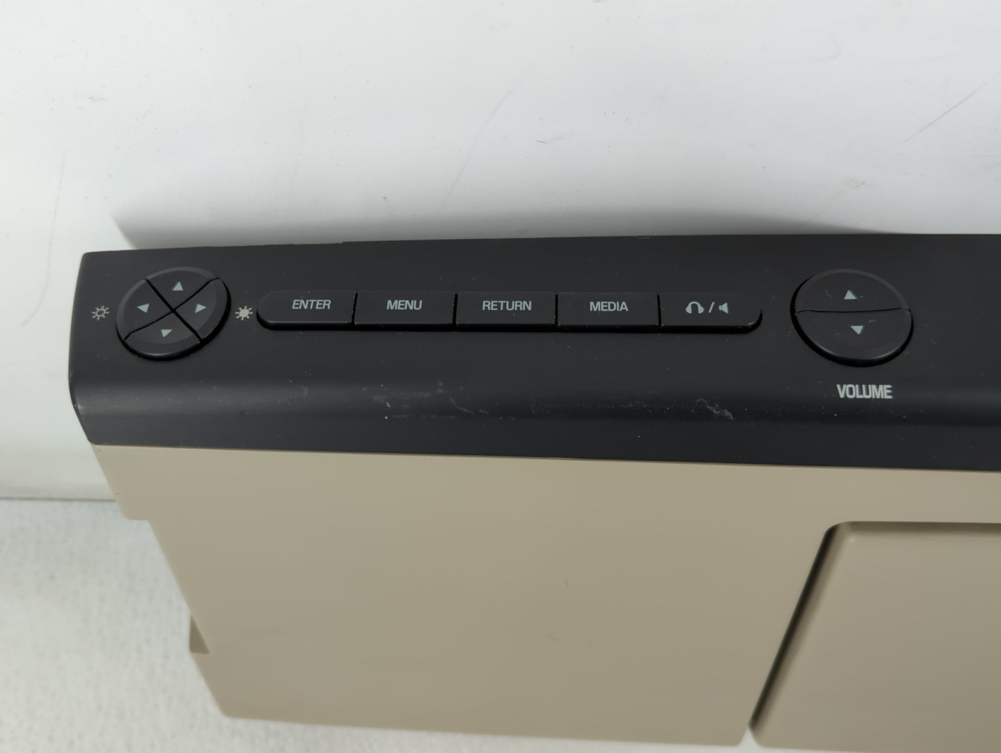 2008-2008 Ford Taurus X Information Display Screen - Oemusedautoparts1.com