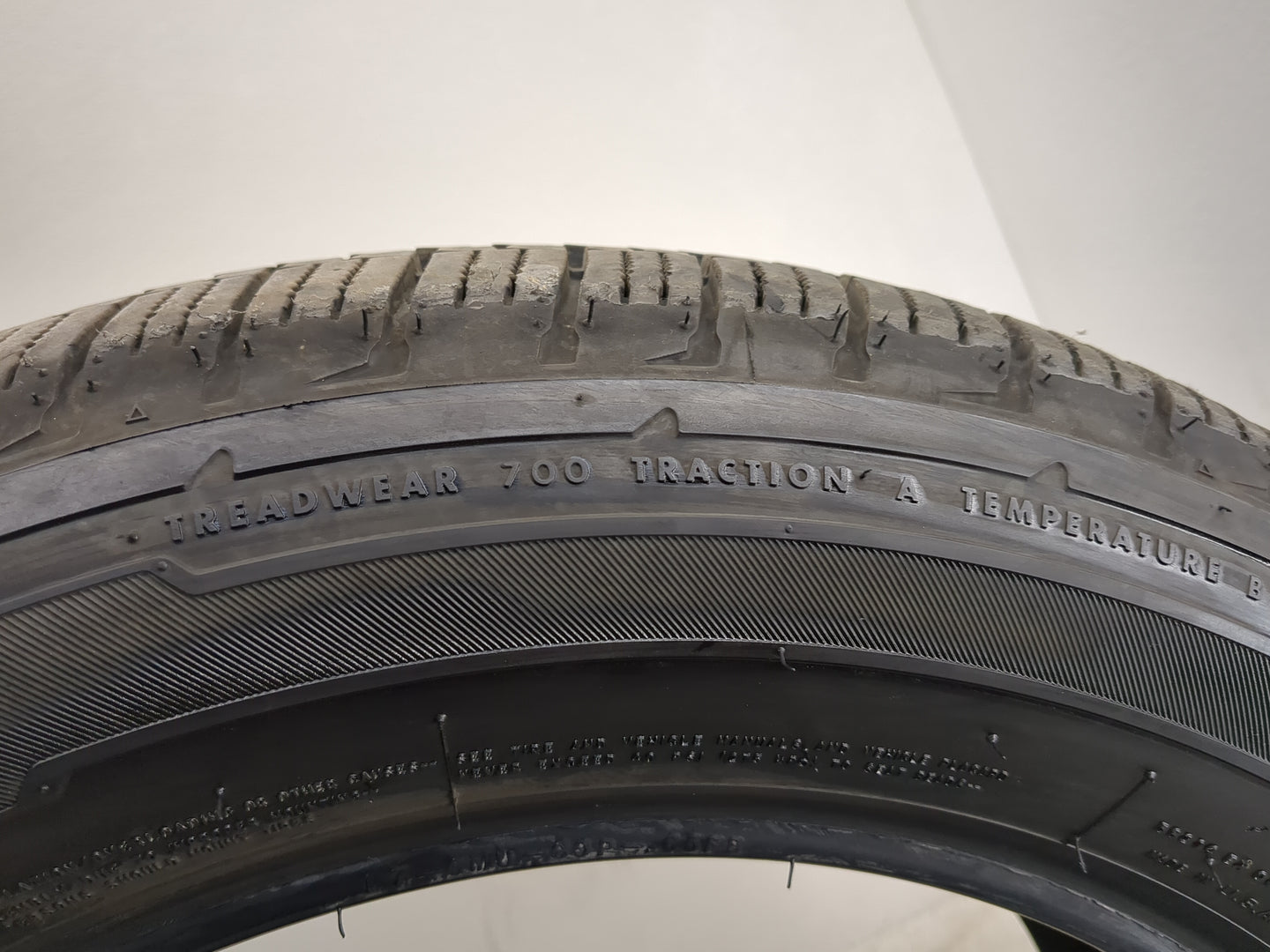 Used Tire 235/55R17 FIRESTONE DESTINATION LE3 99H - Tread Depth 10/32 - Oemusedautoparts1.com