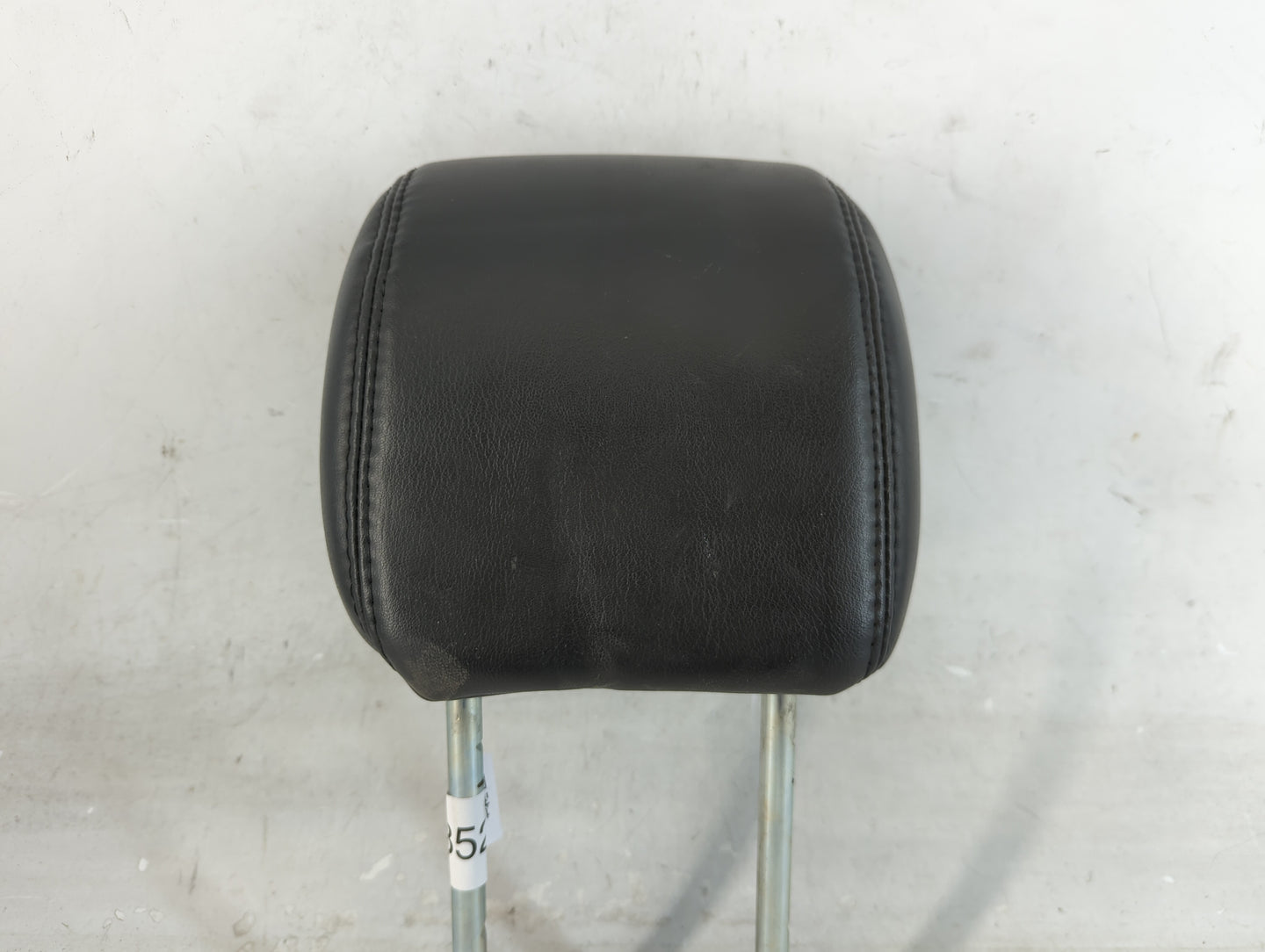 2008 Gmc Acadia Headrest Head Rest Front Driver Passenger Seat Fits OEM Used Auto Parts - Oemusedautoparts1.com