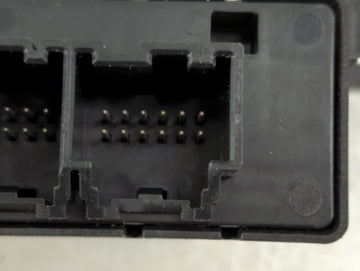 2007-2008 Gmc Acadia Chassis Control Module Ccm Bcm Body Control