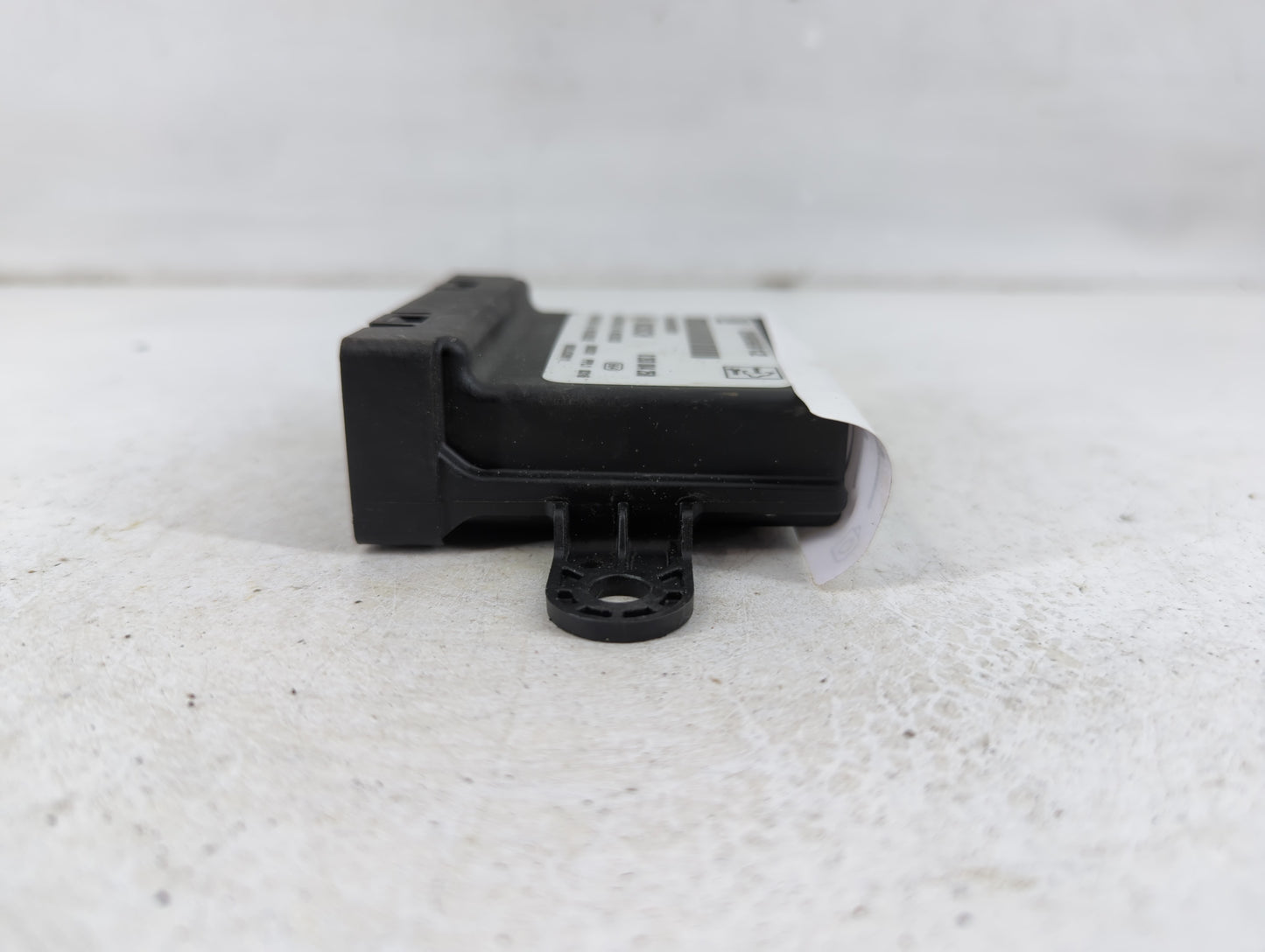 2007-2008 Gmc Acadia Chassis Control Module Ccm Bcm Body Control - Oemusedautoparts1.com