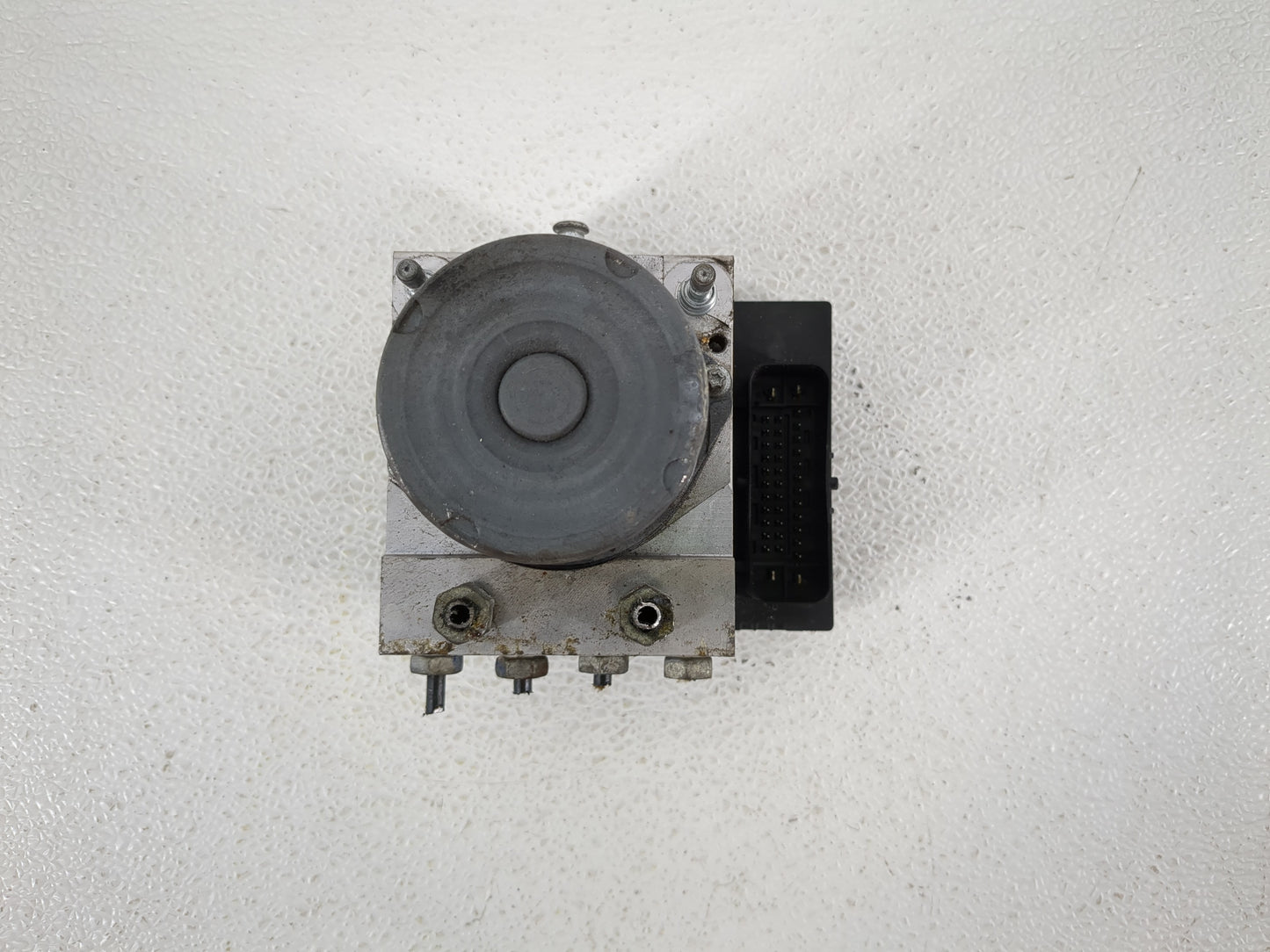 2007-2008 Gmc Acadia ABS Pump Control Module Replacement P/N:0 265 230 139 01 0 265 950 925 Fits Fits 2007 2008 OEM Used Aut