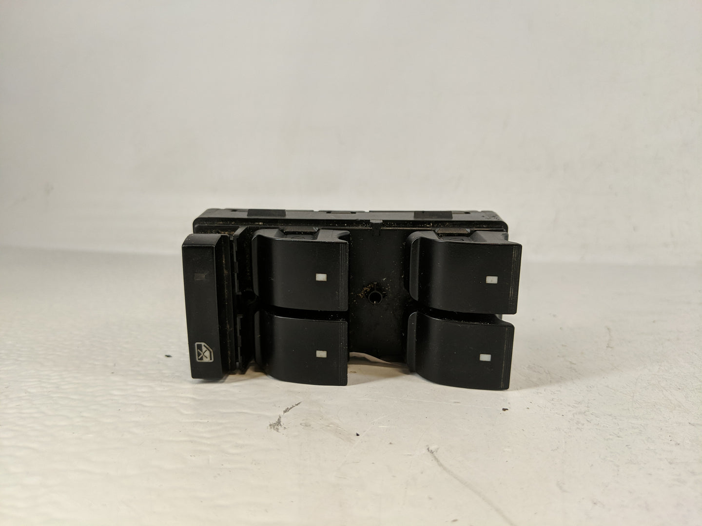 2007-2017 Gmc Acadia Master Power Window Switch Replacement Driver Side Left P/N:20945224 Fits OEM Used Auto Parts - Oemused