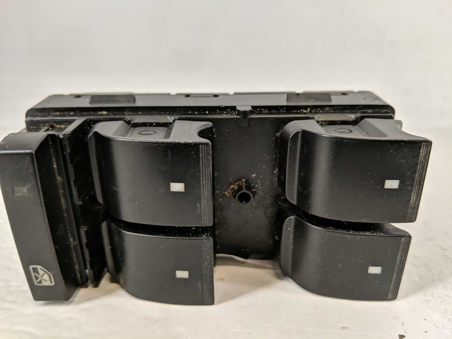 2007-2017 Gmc Acadia Master Power Window Switch Replacement Driver Side Left P/N:20945224 Fits OEM Used Auto Parts - Oemused