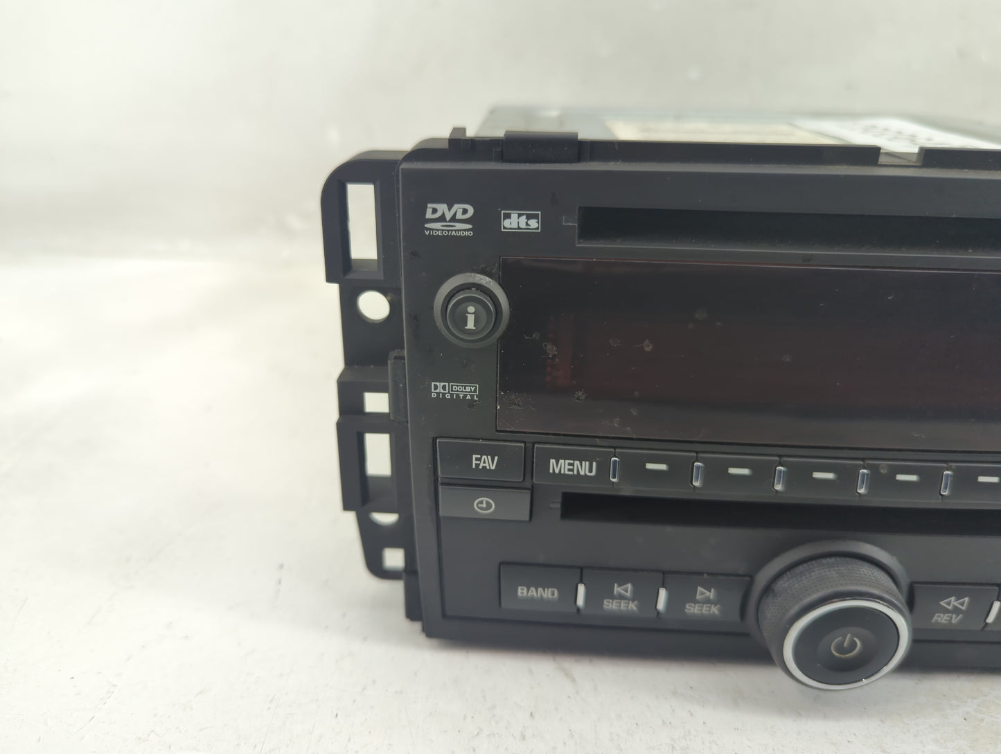2008 Gmc Acadia Radio AM FM Cd Player Receiver Replacement P/N:25776635 Fits OEM Used Auto Parts - Oemusedautoparts1.com