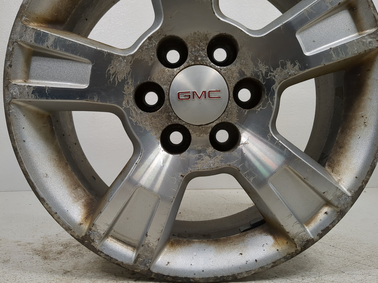 2007-2008 Gmc Acadia Oem Wheel Rim 1374737 - Oemusedautoparts1.com