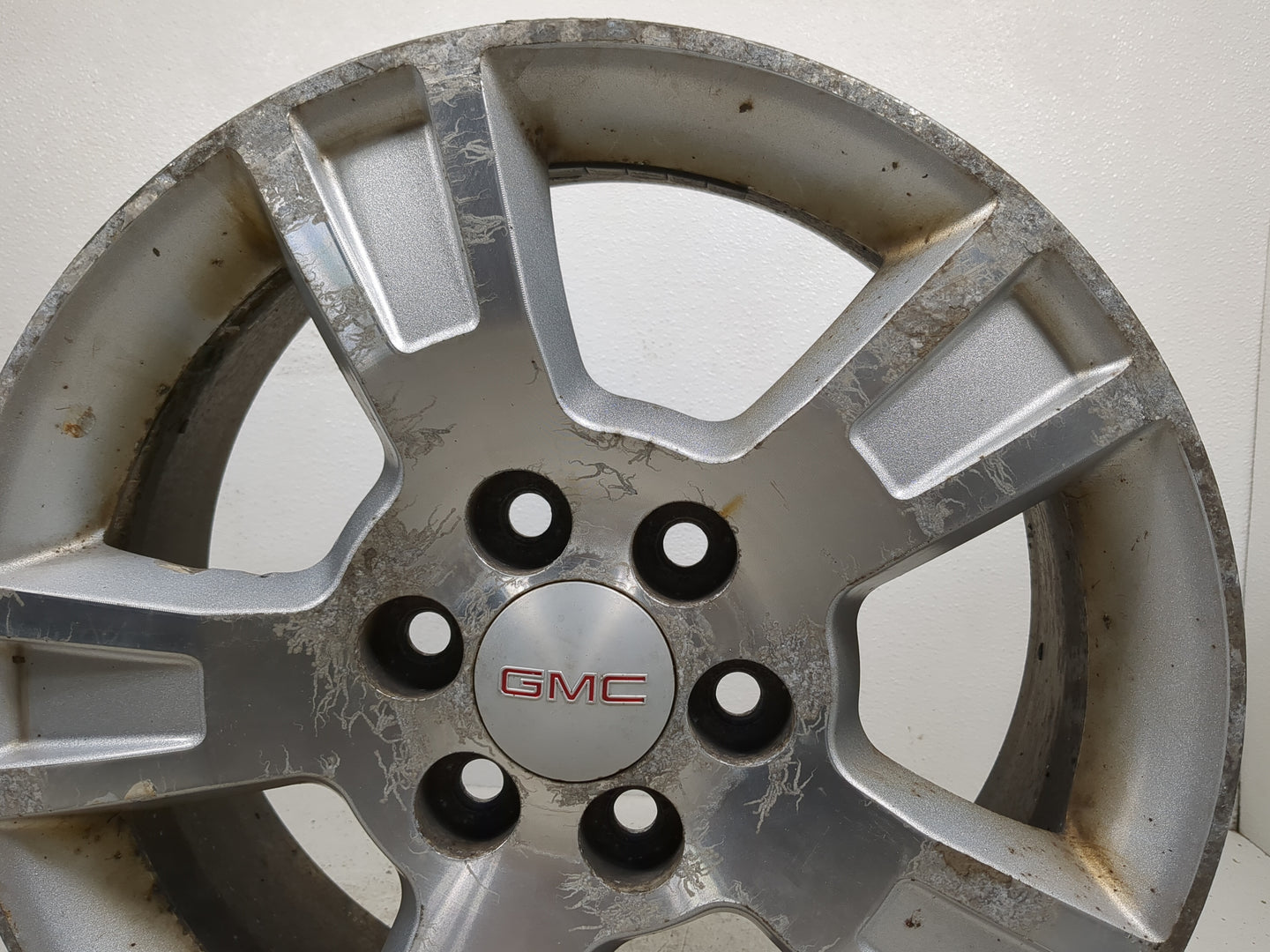2007-2008 Gmc Acadia Oem Wheel Rim 1374740 - Oemusedautoparts1.com