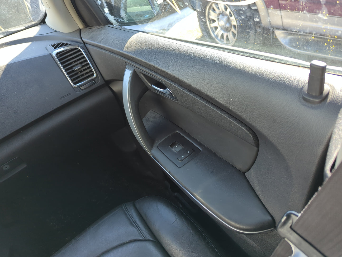 2008 Gmc Acadia Front Right Passenger Interior Door Panel Trim - Oemusedautoparts1.com