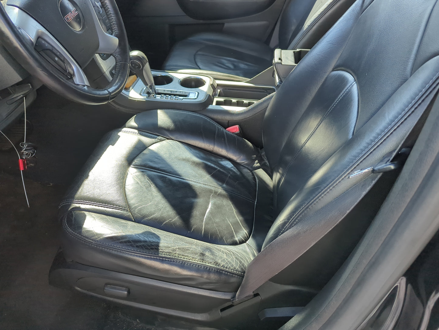 2007-2008 Gmc Acadia Driver Front Seat Oem - Oemusedautoparts1.com