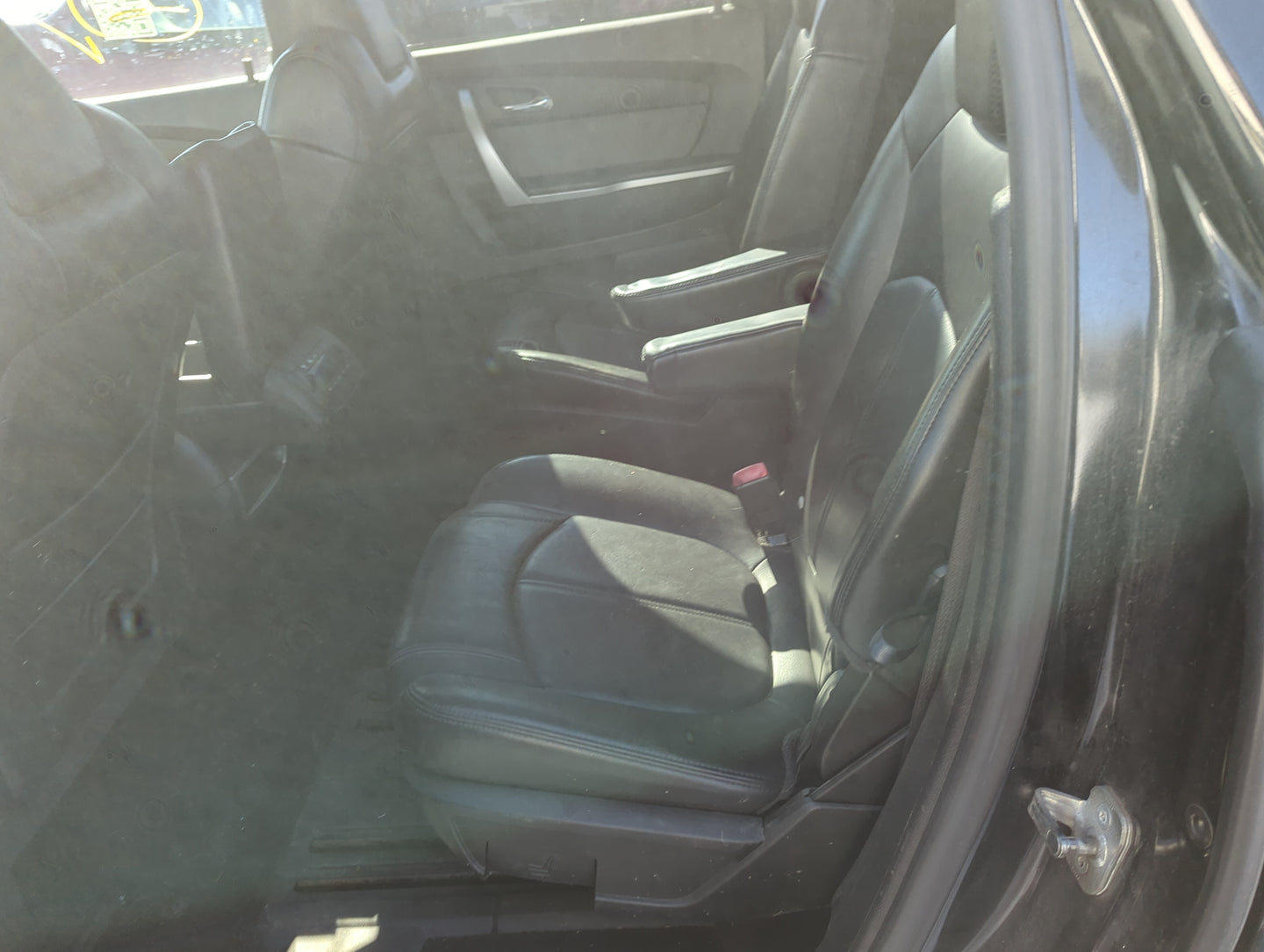 2008 Gmc Acadia Rear Seat Oem - Oemusedautoparts1.com
