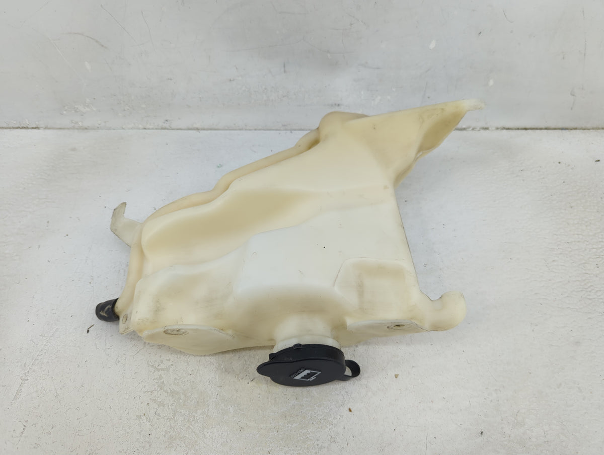 2007-2017 Gmc Acadia Radiator Coolant Overflow Expansion Tank Bottle 1389869 - Oemusedautoparts1.com