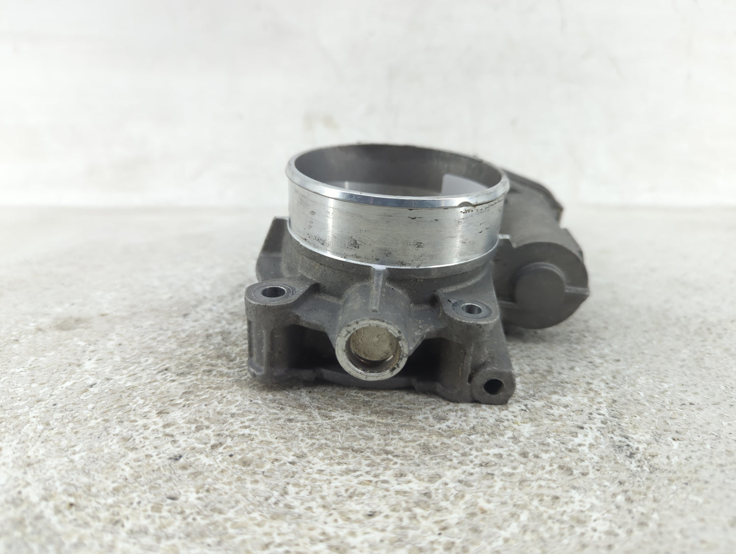2007-2011 Gmc Acadia Throttle Body Fits Fits 2007 2008 2009 2010 2011 OEM Used Auto Parts - Oemusedautoparts1.com