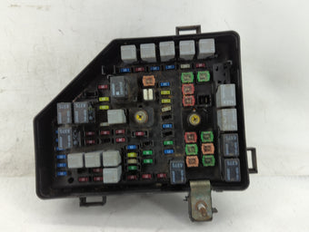 compare product 2007-2008 Gmc Acadia Fusebox Fuse Box Panel Relay Module P/N:6126458 25784721 Fits Fits 2007 2008 OEM Used Auto Parts