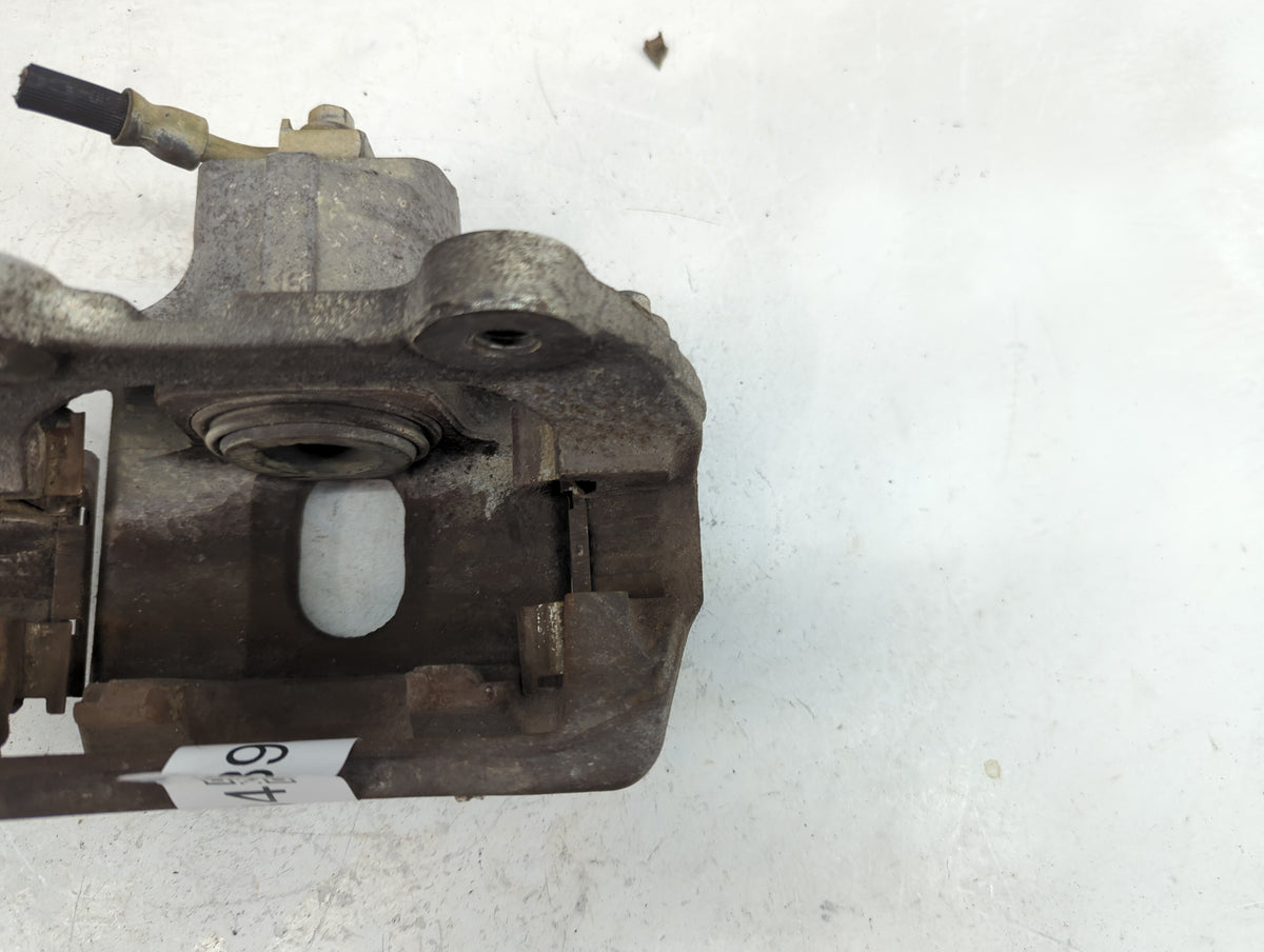 2007-2017 Gmc Acadia Front Passenger Right Brake Caliper 1398434 - Oemusedautoparts1.com