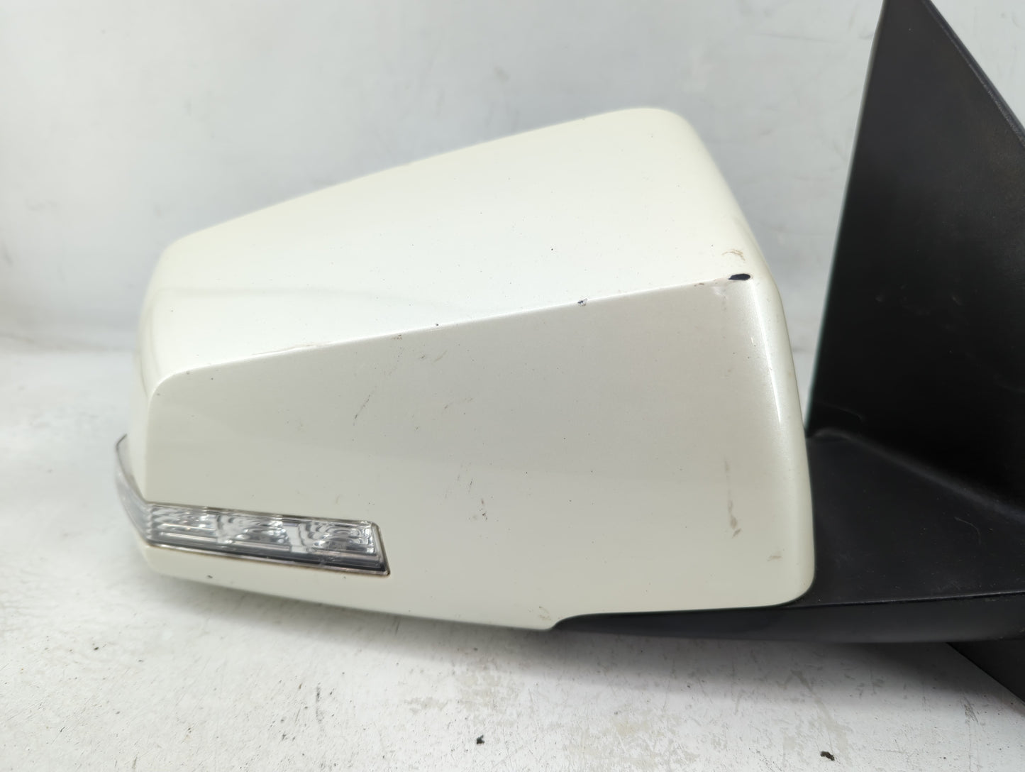2007-2008 Gmc Acadia Passenger Side View Mirror - Right Door Mirror OEM Used - Oemusedautoparts1.com
