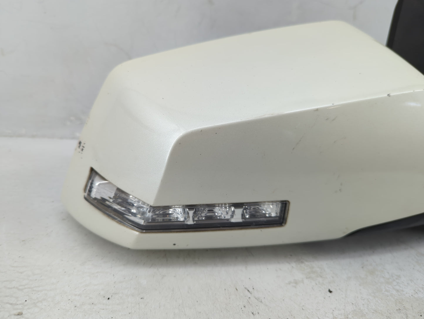 2007-2008 Gmc Acadia Passenger Side View Mirror - Right Door Mirror OEM Used - Oemusedautoparts1.com