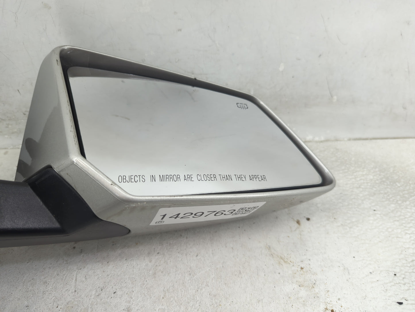2009-2014 Gmc Acadia Passenger Side View Mirror - Right Door Mirror OEM Used - Oemusedautoparts1.com