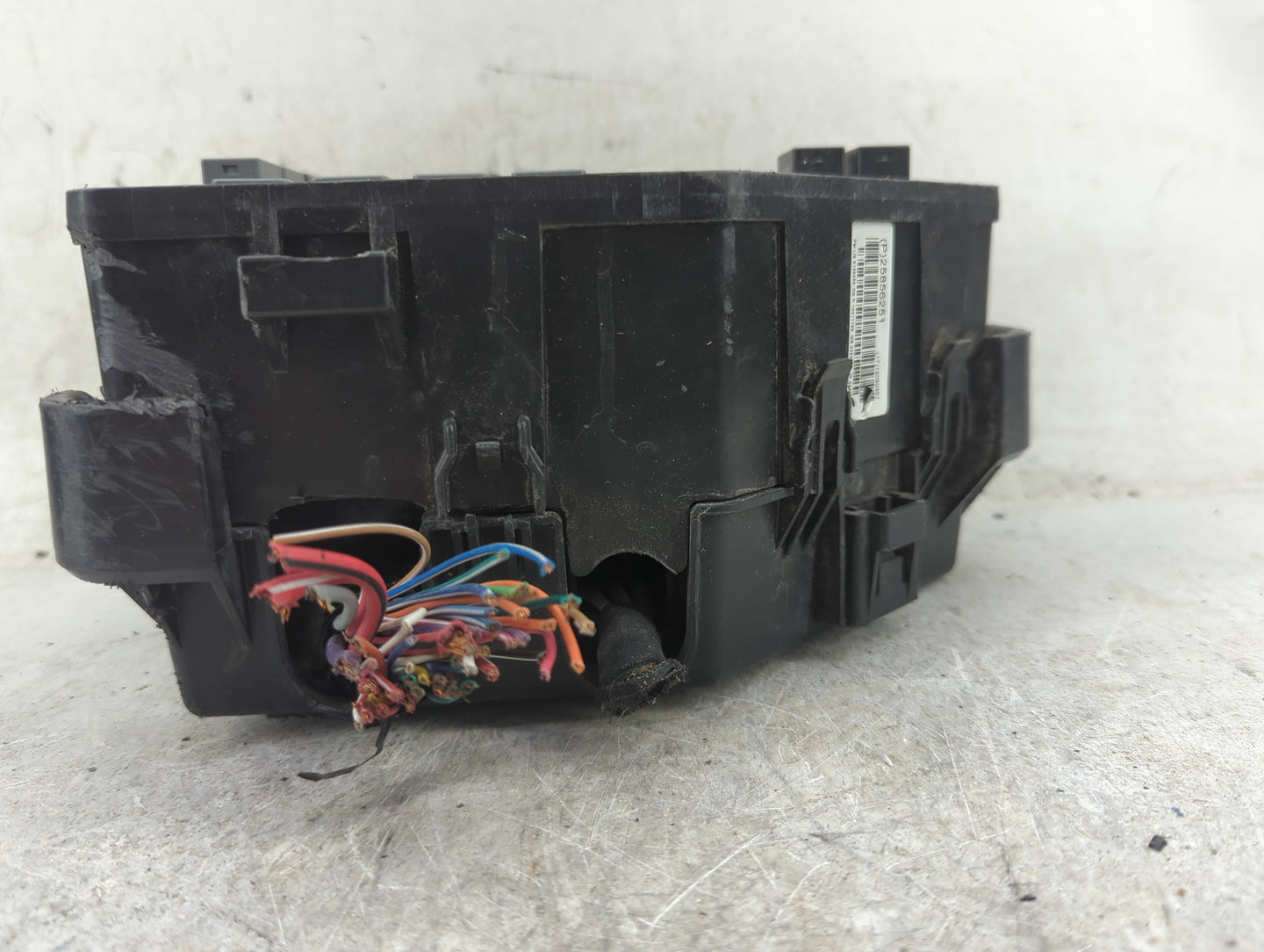 2007-2008 Gmc Acadia Fusebox Fuse Box Panel Relay Module P/N:25856251 13080357 Fits Fits 2007 2008 OEM Used Auto Parts - Oem