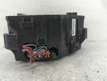 2007-2008 Gmc Acadia Fusebox Fuse Box Panel Relay Module P/N:25856251 13080357 Fits Fits 2007 2008 OEM Used Auto Parts - Oem