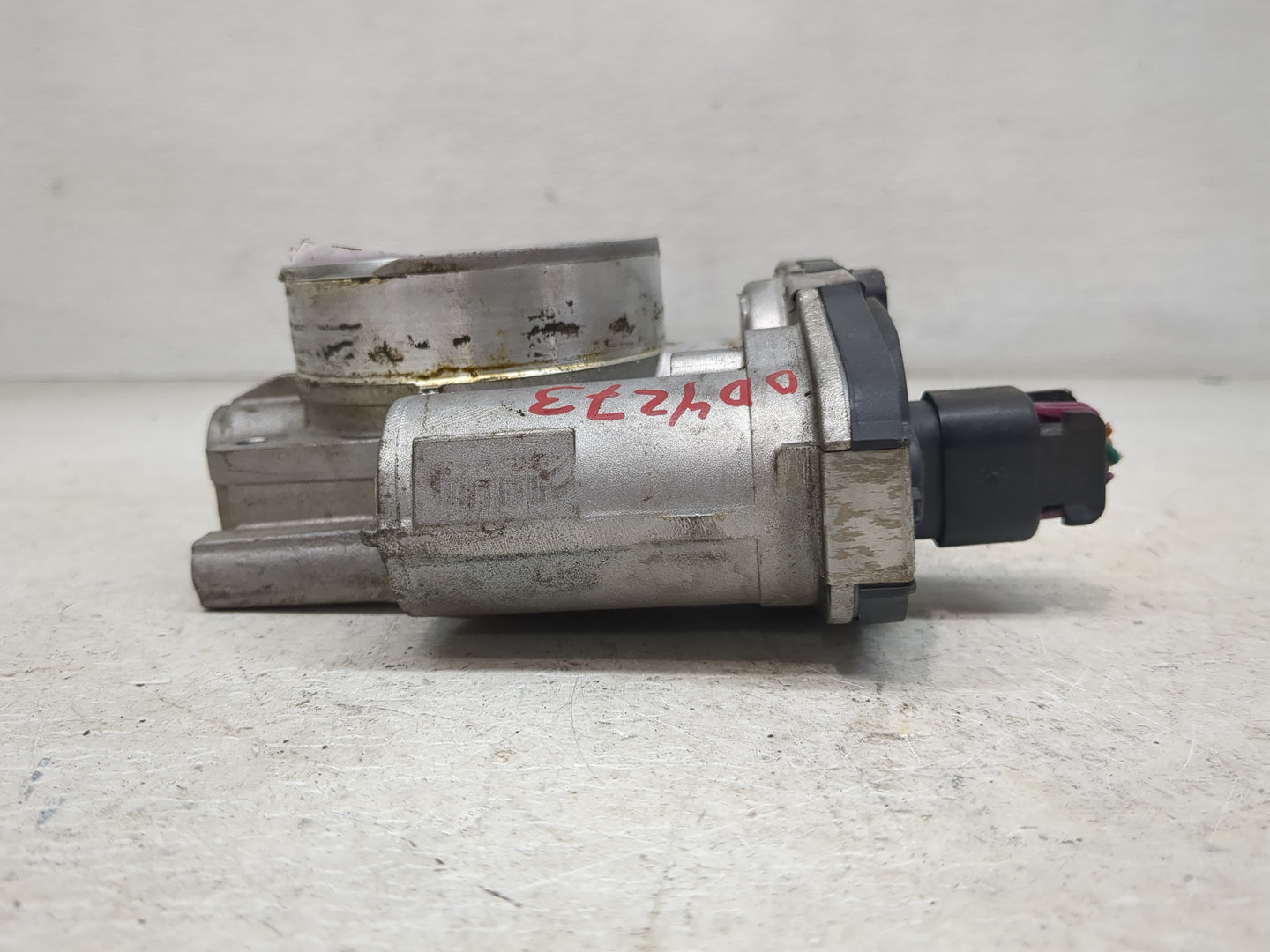 2007-2011 Gmc Acadia Throttle Body Fits Fits 2007 2008 2009 2010 2011 OEM Used Auto Parts - Oemusedautoparts1.com